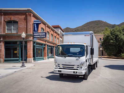 2025 Isuzu NPR-HD Crew Cab (N-Series Diesel) 14