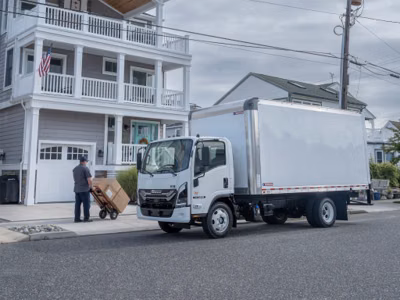 2026 Isuzu NRR Derate Crew Cab (Class 5 Diesel) 24
