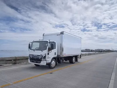 2026 Isuzu NPR-HD Standard Cab (N-Series Diesel) 200 in Wheelbase† 8