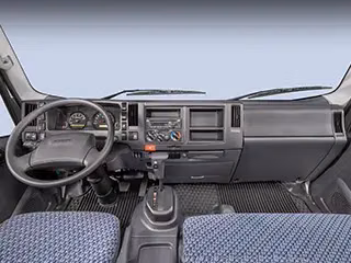 2026 Isuzu NQR Crew Cab (N-Series Class 5 Gas) 200 in Wheelbase†† - Image 25